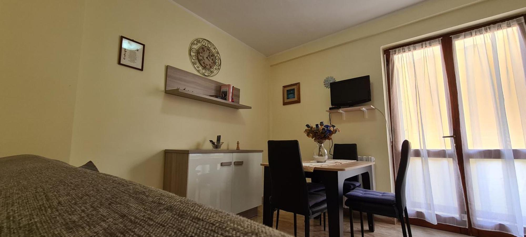 EM Holiday Apartment Quartu SantʼElena Exterior foto