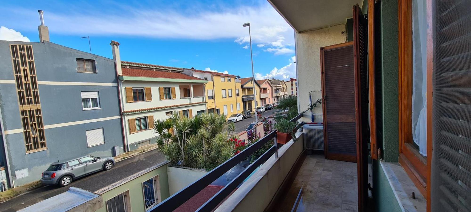 EM Holiday Apartment Quartu SantʼElena Exterior foto