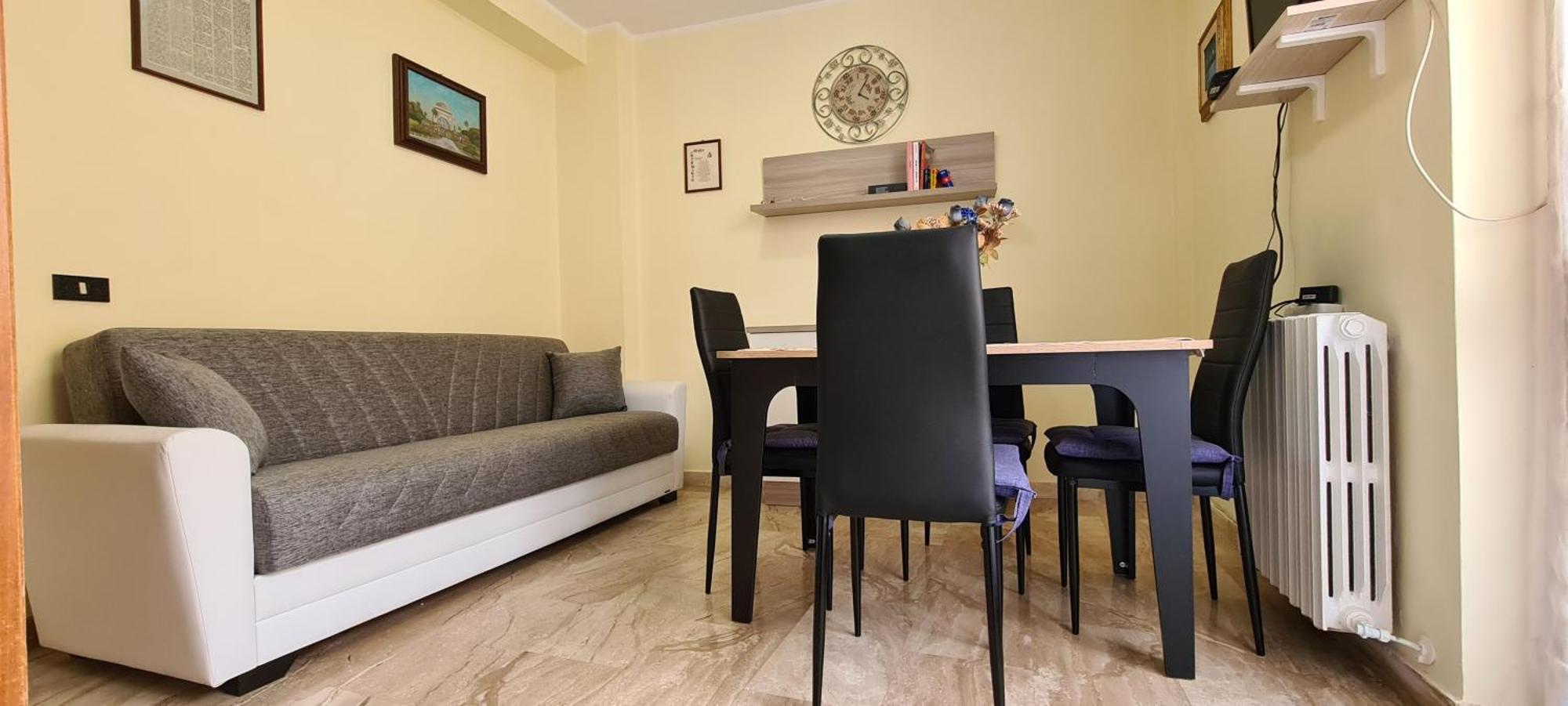 EM Holiday Apartment Quartu SantʼElena Exterior foto